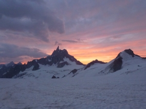 Der Dent du Géant im Morgengrauen