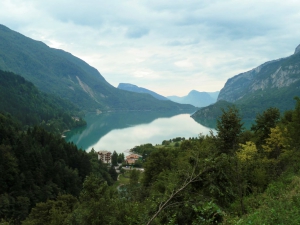 Der Ausblick auf Molveno und den Molvenosee