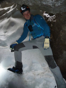 Ein Eishöhle mitten im Sommer