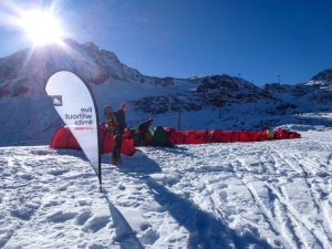Basecamp im Schnee auf knapp 2800m.