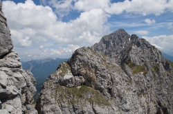 Zwei Kletterer auf dem Gipfel der Zwerchwand
