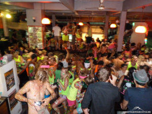 Die Full Moon Party im Same Same Hostel