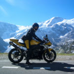 Bine posiert am Sustenpass
