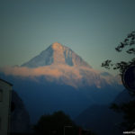 Das Matterhorn in der Ferne