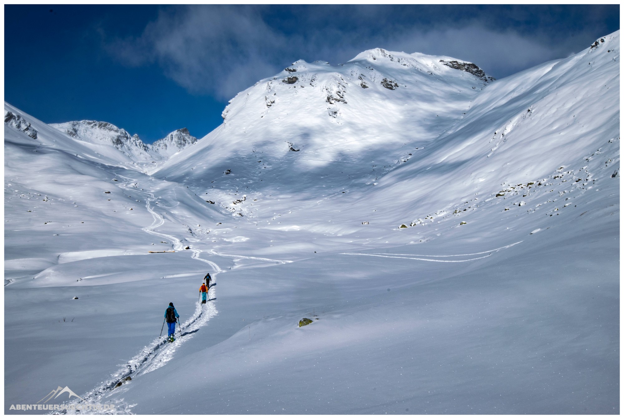 Skitouren im Engadin bei traumhaftem Wetter