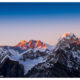 Everest und Lhotse im Abendrot