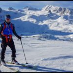 Dennis auf dem kleinen Zwischengipfel - im Hintergrund der Dachstein